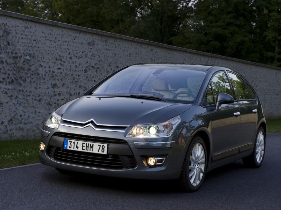  Citroen C4 Berline 2008 года  (фото 13 из 16)